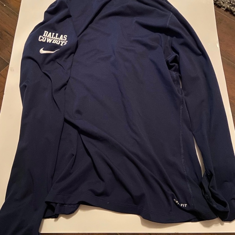 Dallas Cowboys Nike pullover euc.